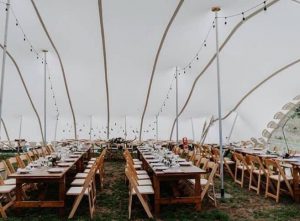 table setup wooden - Peninsula Party Hire